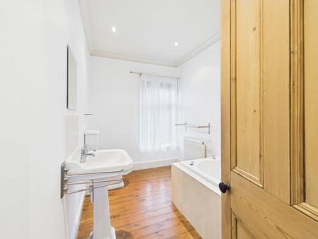 2 bedroom Terraced House to let in Upper Sackville Street, Skipton, BD23