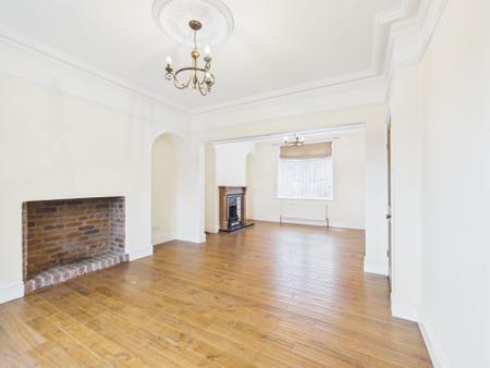2 bedroom Terraced House to let in Upper Sackville Street, Skipton, BD23
