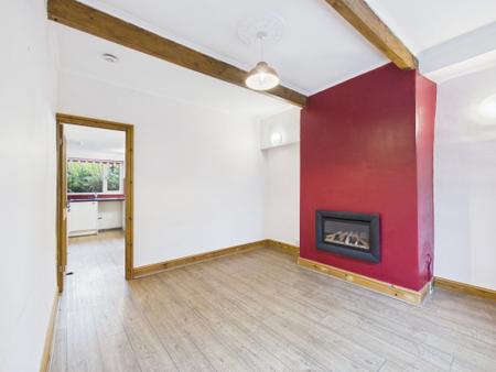 2 bedroom Terraced House to let in Bogthorn, Oakworth, BD22