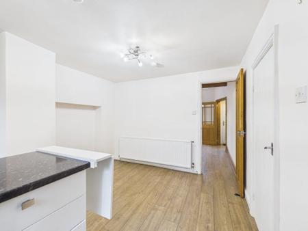 2 bedroom Terraced House to let in Bogthorn, Oakworth, BD22