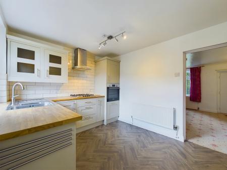 2 bedroom Terraced House to let in Thompson's Terrace, Carleton, BD23