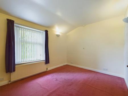 2 bedroom Terraced House to let in Thompson's Terrace, Carleton, BD23
