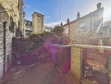 2 bedroom End of terrace house to let in Brookside, Skipton, BD23