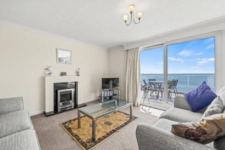 2 bedroom Flat for sale in Links Court, Langland, Swansea, SA3