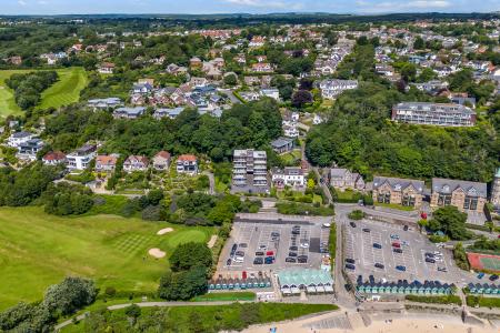 2 bedroom Flat for sale in Links Court, Langland, Swansea, SA3