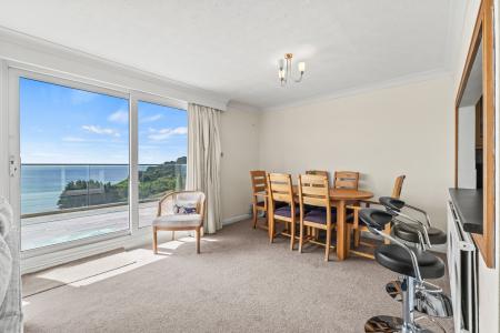 2 bedroom Flat for sale in Links Court, Langland, Swansea, SA3