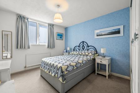 2 bedroom Flat for sale in Links Court, Langland, Swansea, SA3