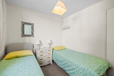 2 bedroom Flat for sale in Links Court, Langland, Swansea, SA3