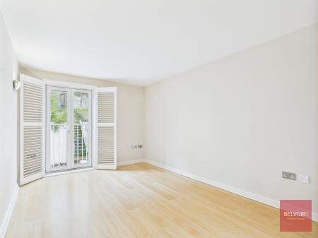 1 bedroom Flat for sale in The Boathouse, Mumbles, Swansea, SA3