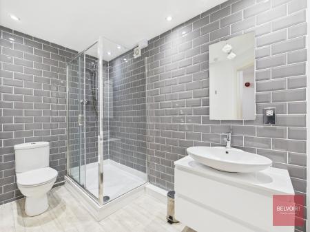 1 bedroom Flat for sale in The Boathouse, Mumbles, Swansea, SA3