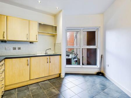 1 bedroom Studio flat for sale in 3 Princess Way, Swansea, SA1
