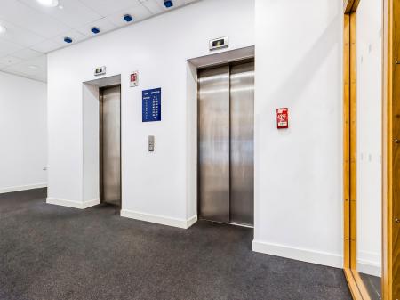 1 bedroom Studio flat for sale in 3 Princess Way, Swansea, SA1