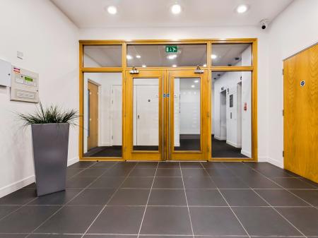 1 bedroom Studio flat for sale in 3 Princess Way, Swansea, SA1