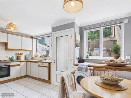 2 bedroom Terraced House for sale in 668a Mumbles Road, Swansea, SA3