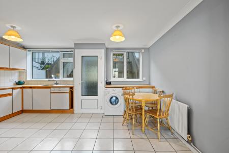 2 bedroom Terraced House for sale in 668a Mumbles Road, Swansea, SA3