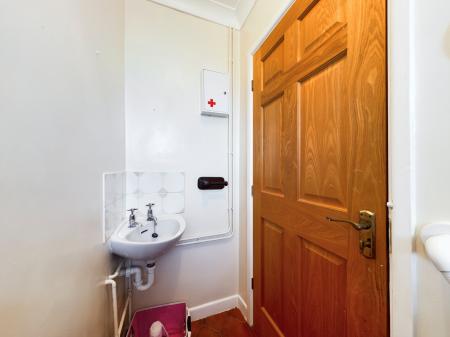 4 bedroom Detached house for sale in Alder Way, West Cross, Swansea, SA3