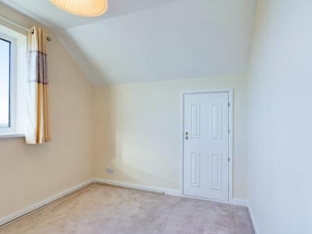 4 bedroom Detached house for sale in Alder Way, West Cross, Swansea, SA3