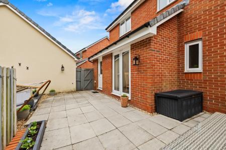 4 bedroom Detached house for sale in Beauchamp Walk, Gorseinon, Swansea, SA4