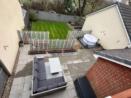 4 bedroom Detached house for sale in Beauchamp Walk, Gorseinon, Swansea, SA4