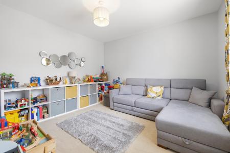 4 bedroom Detached house for sale in Beauchamp Walk, Gorseinon, Swansea, SA4