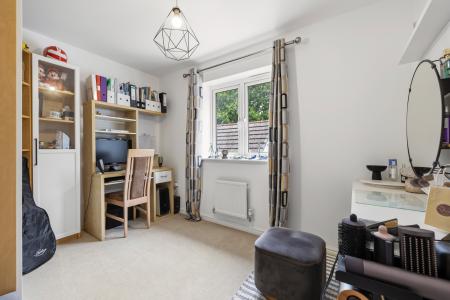 4 bedroom Detached house for sale in Beauchamp Walk, Gorseinon, Swansea, SA4