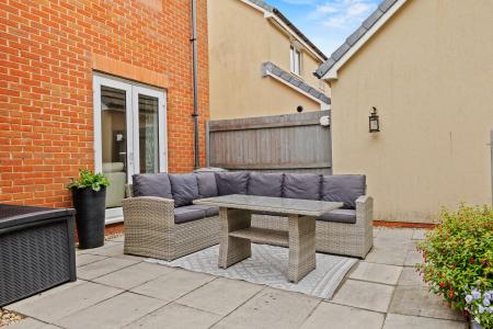 4 bedroom Detached house for sale in Beauchamp Walk, Gorseinon, Swansea, SA4
