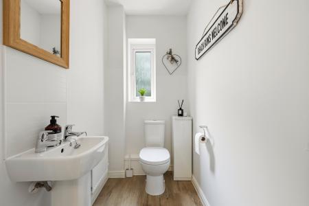 4 bedroom Detached house for sale in Beauchamp Walk, Gorseinon, Swansea, SA4