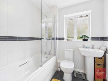 4 bedroom Detached house for sale in Beauchamp Walk, Gorseinon, Swansea, SA4