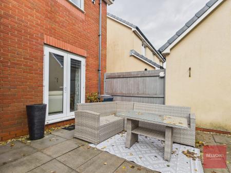 4 bedroom Detached house for sale in Beauchamp Walk, Gorseinon, Swansea, SA4