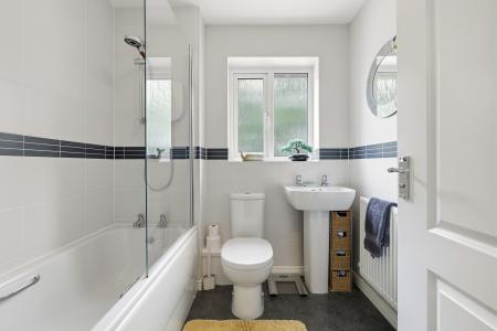4 bedroom Detached house for sale in Beauchamp Walk, Gorseinon, Swansea, SA4