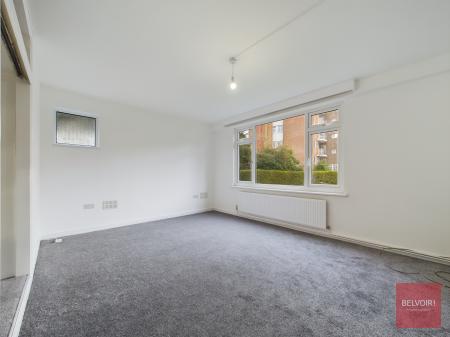 2 bedroom Ground floor flat for sale in Brynfield Court, Langland, Swansea, SA3