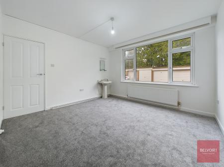 2 bedroom Ground floor flat for sale in Brynfield Court, Langland, Swansea, SA3