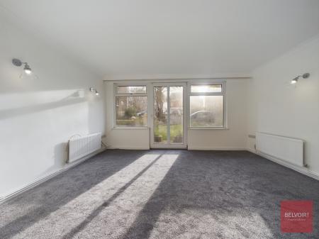2 bedroom Ground floor flat for sale in Brynfield Court, Langland, Swansea, SA3