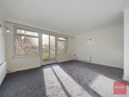 2 bedroom Ground floor flat for sale in Brynfield Court, Langland, Swansea, SA3