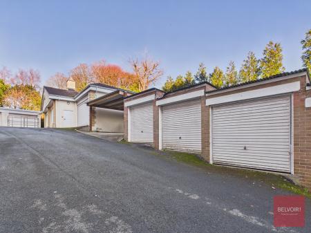 2 bedroom Flat for sale in Brynfield Court, Mumbles, Swansea, SA3