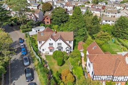 Caswell Road, Caswell, Swansea, SA3