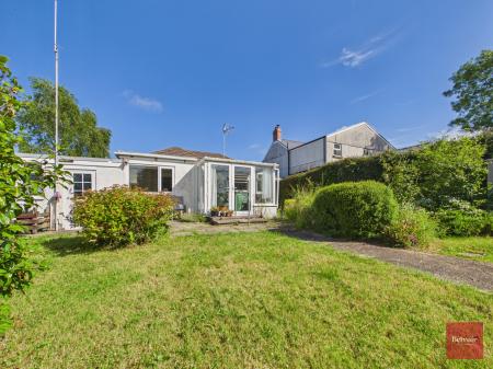 3 bedroom Detached bungalow for sale in Chapel Road, Three Crosses, Swansea, SA4
