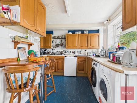 3 bedroom Detached bungalow for sale in Chapel Road, Three Crosses, Swansea, SA4