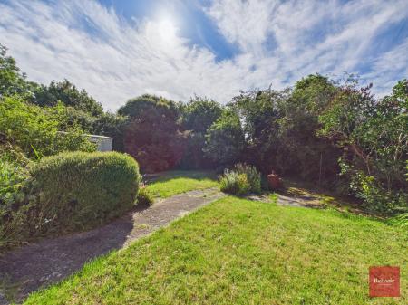 3 bedroom Detached bungalow for sale in Chapel Road, Three Crosses, Swansea, SA4