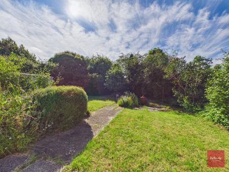 3 bedroom Detached bungalow for sale in Chapel Road, Three Crosses, Swansea, SA4