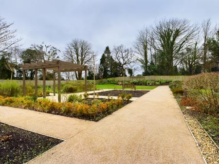 2 bedroom Flat for sale in Fern Court, Sketty, Swansea, SA2