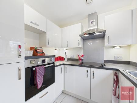 2 bedroom Flat for sale in Fern Court, Sketty, Swansea, SA2