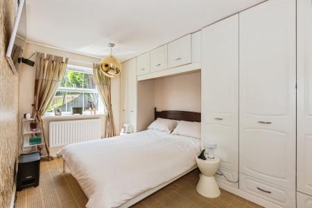 4 bedroom Detached house for sale in Ffordd Taliesin, Killay, Swansea, SA2