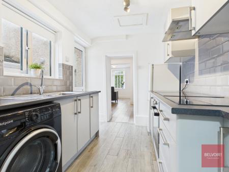 2 bedroom Terraced House for sale in Fullers Row, Mount Pleasant, Swansea, SA1