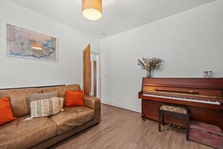 4 bedroom Semi-detached house for sale in Glen Road, West Cross, Swansea, SA3