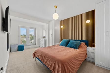 4 bedroom Semi-detached house for sale in Glen Road, West Cross, Swansea, SA3