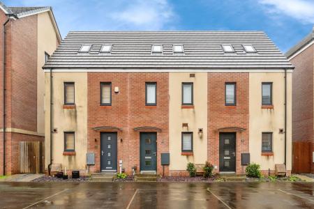 Golwg Y Garreg, Swansea, SA1