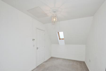 3 bedroom Terraced House for sale in Golwg Y Garreg, Swansea, SA1