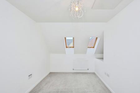 3 bedroom Terraced House for sale in Golwg Y Garreg, Swansea, SA1
