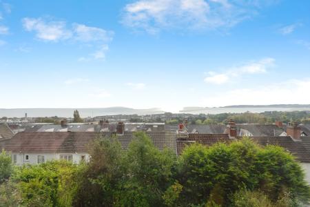 3 bedroom Terraced House for sale in Hazel Road, Uplands, Swansea, SA2
